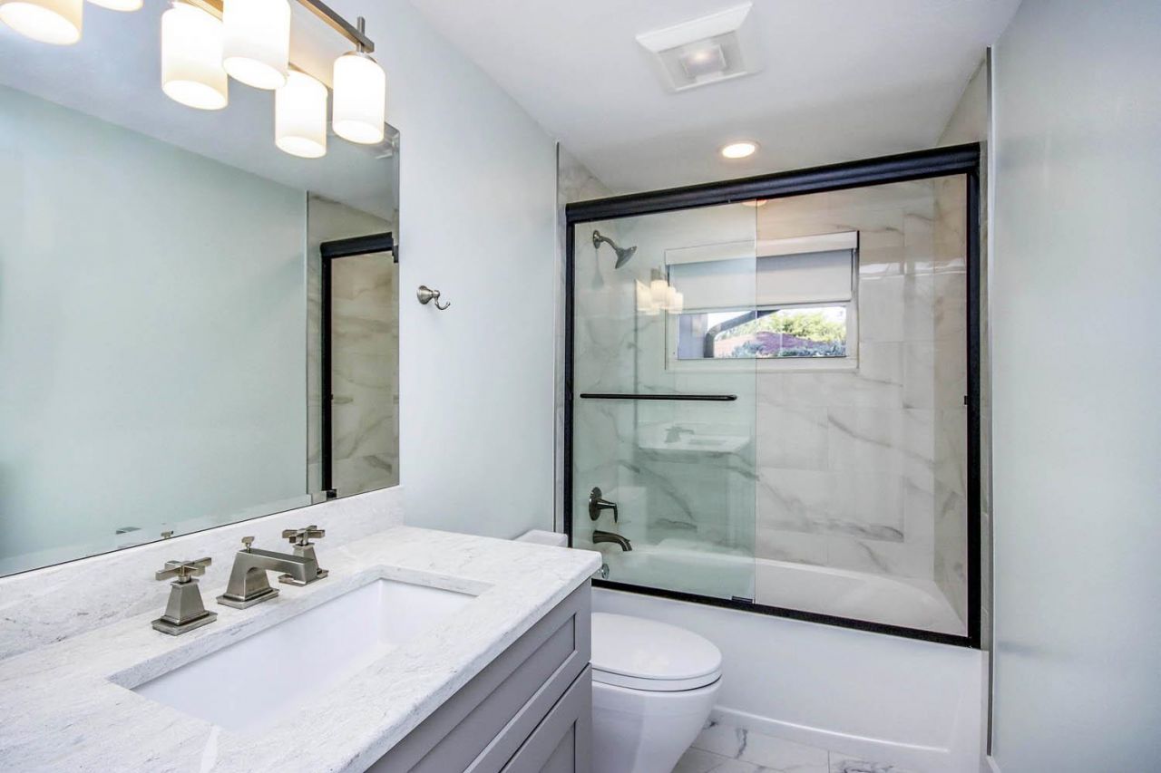 1054 Blue Heron Dr, Sanibel, FL 33957 Photo