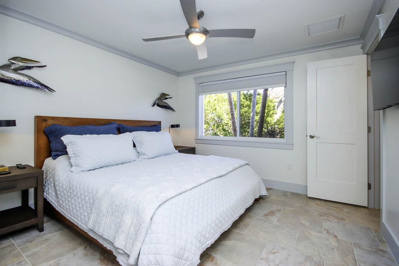 1066 Blue Heron Dr, Sanibel, FL 33957 Photo