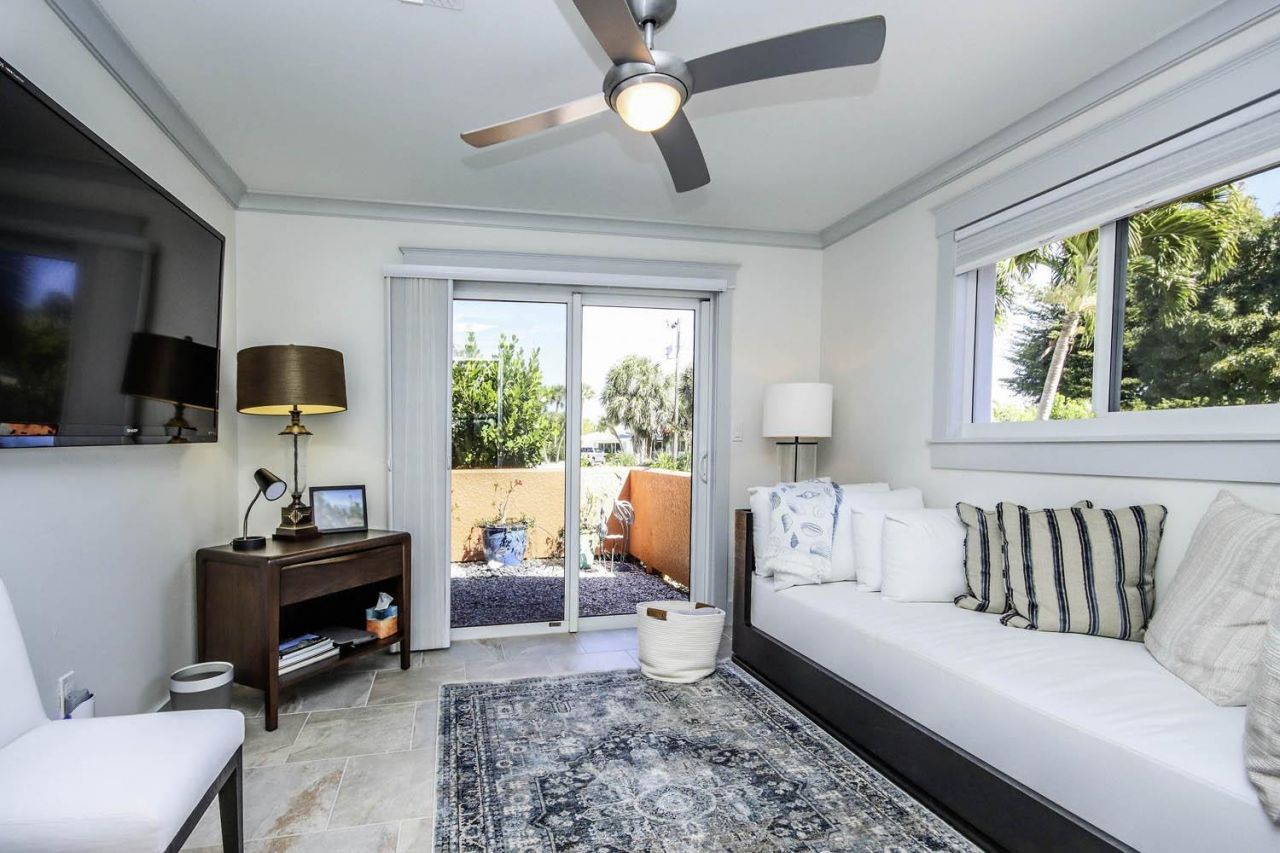 1066 Blue Heron Dr, Sanibel, FL 33957 Photo