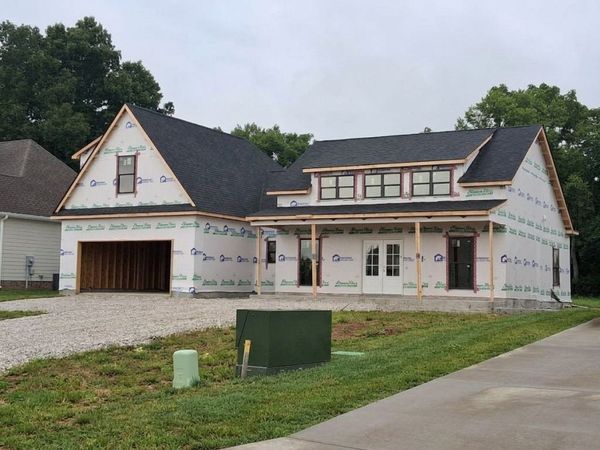 3213 Stonehorn Dr, Bell Buckle, TN 37020