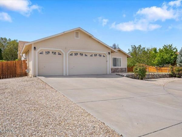 1053 Turtledove Court, Sparks, NV 89441