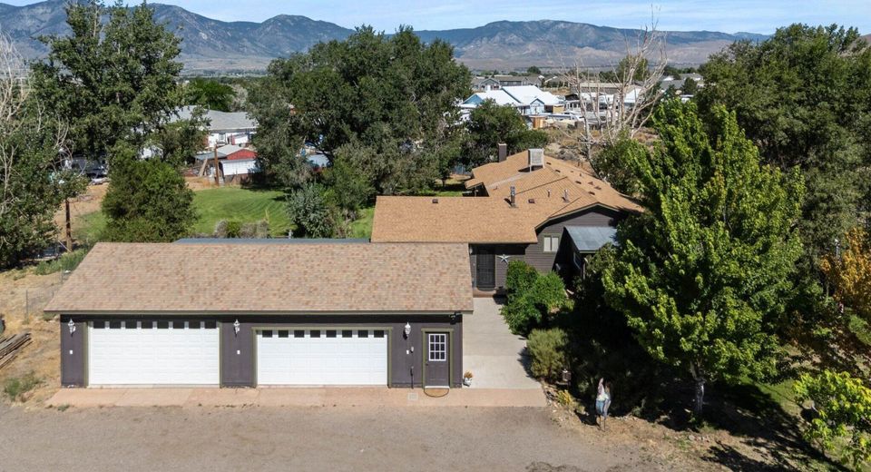 2530 Henning Lane, Minden, NV 89423 Photo