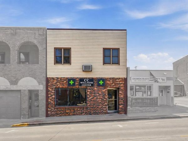 145 W Main Street, Platteville, WI 53818