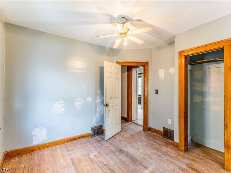 16007 Huntmere Avenue, Cleveland, OH 44110 Photo 16