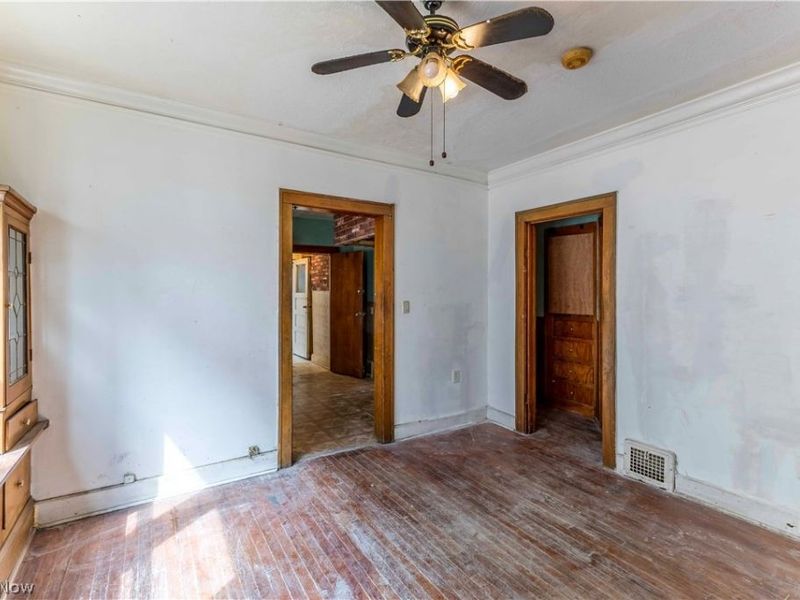 16007 Huntmere Avenue, Cleveland, OH 44110 Photo 30