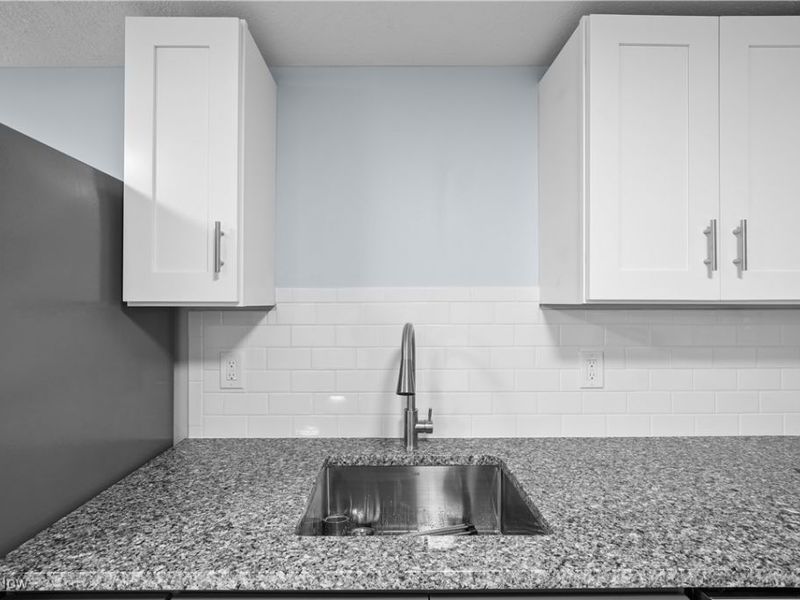 1735 Merriman Road, Unit 205, Akron, OH 44313 Photo 8