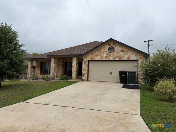 8205 Salt Mill Hollow Drive , Temple, TX 76502