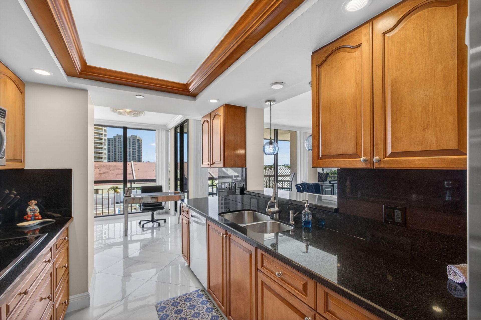 4100 N Ocean Drive, Unit 304, Riviera Beach, FL 33404 Photo