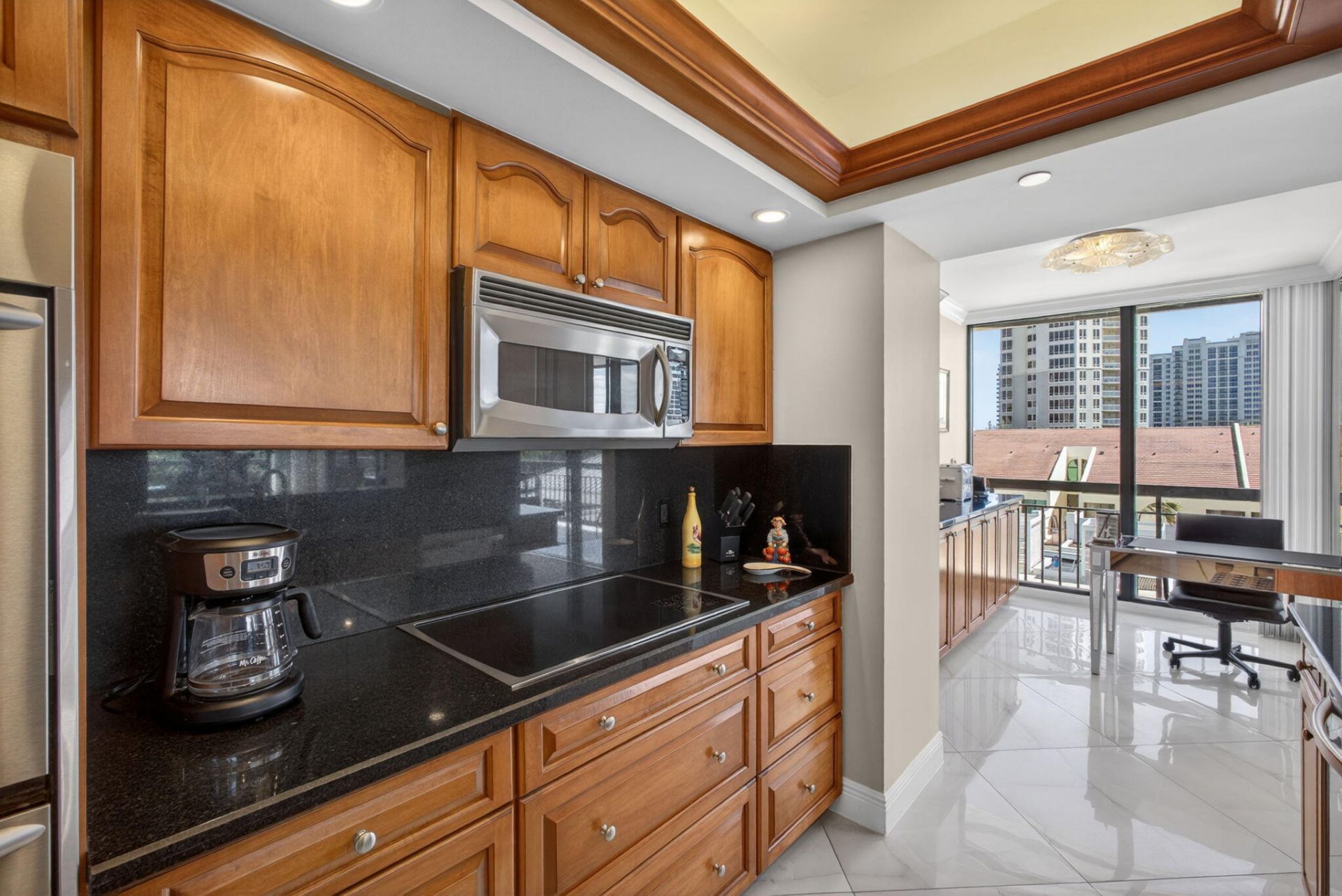 4100 N Ocean Drive, Unit 304, Riviera Beach, FL 33404 Photo