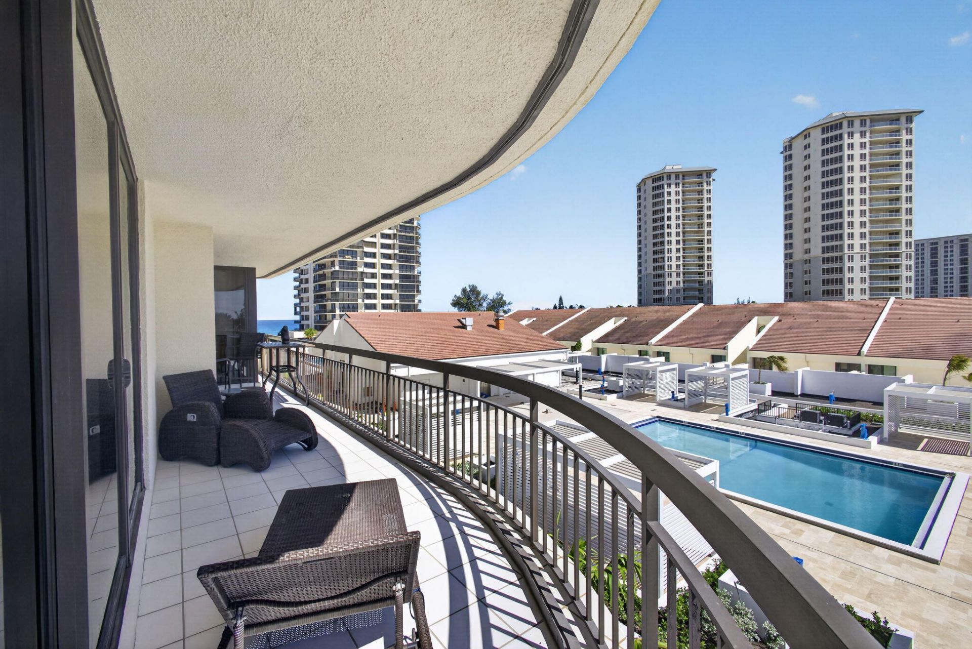 4100 N Ocean Drive, Unit 304, Riviera Beach, FL 33404 Photo