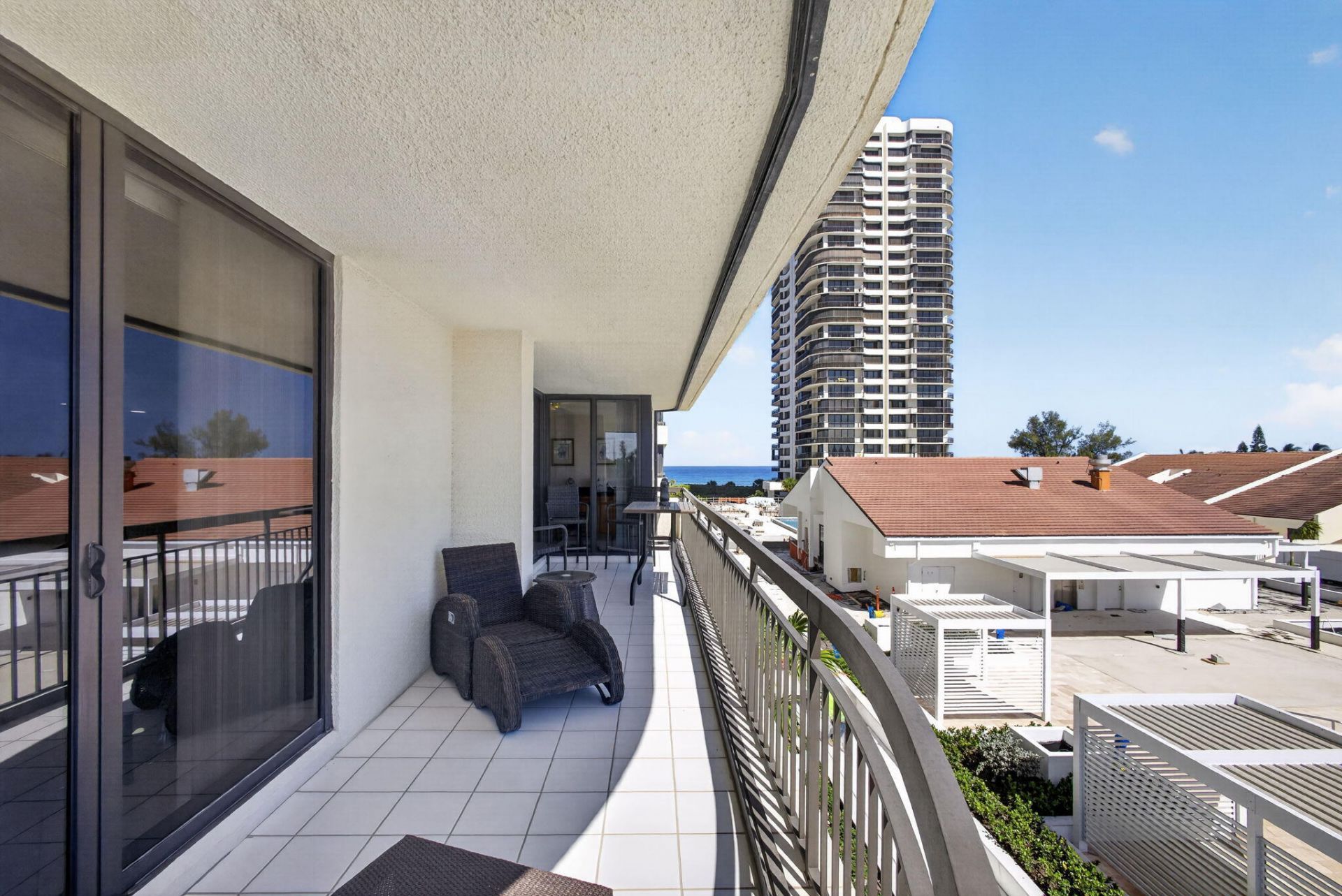 4100 N Ocean Drive, Unit 304, Riviera Beach, FL 33404 Photo