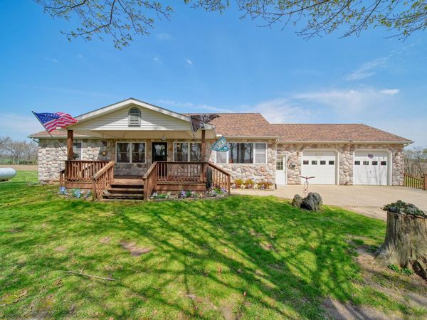 14912 Devereaux Road, Albion, MI 49224