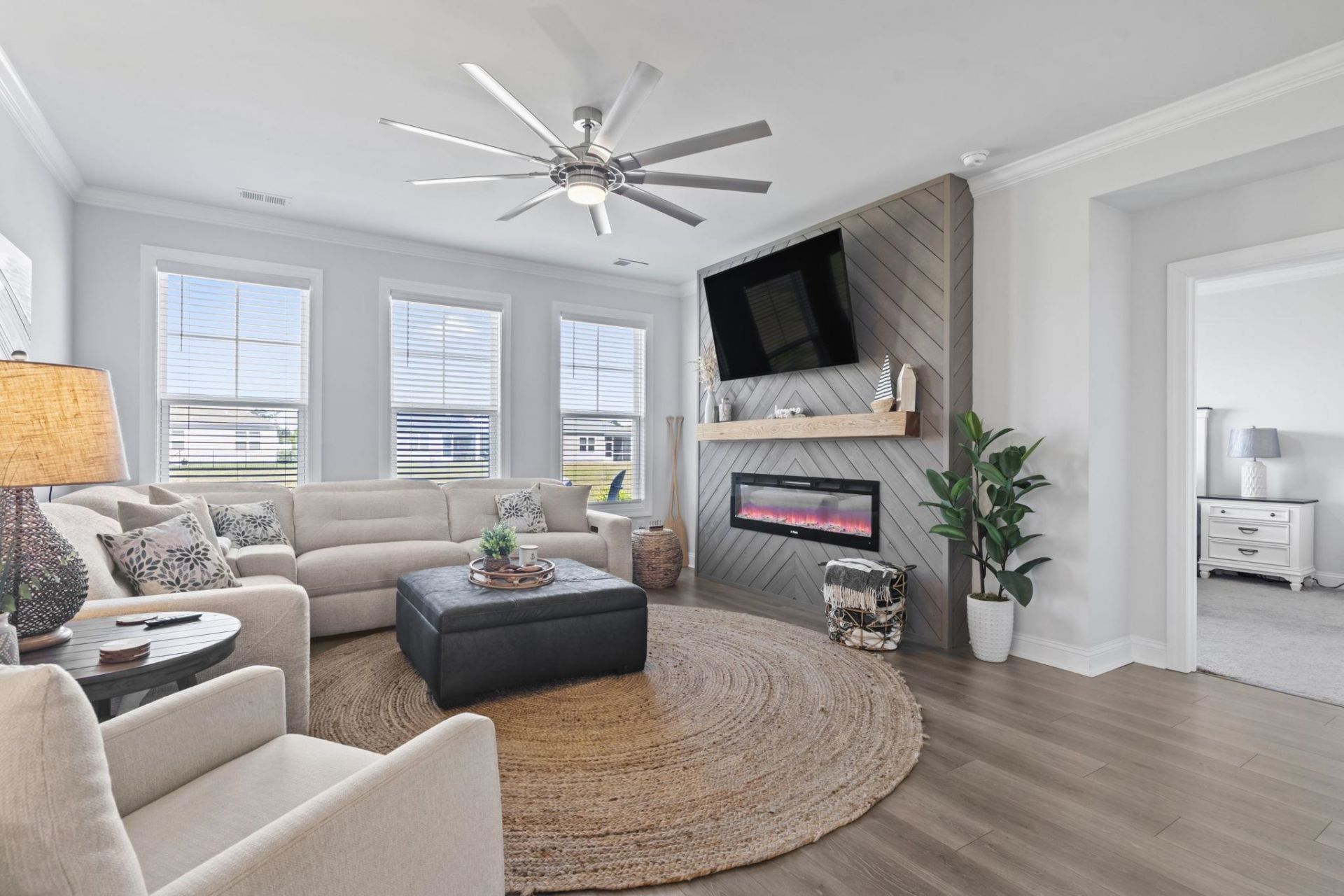 2862 Stellar Loop Photo 4