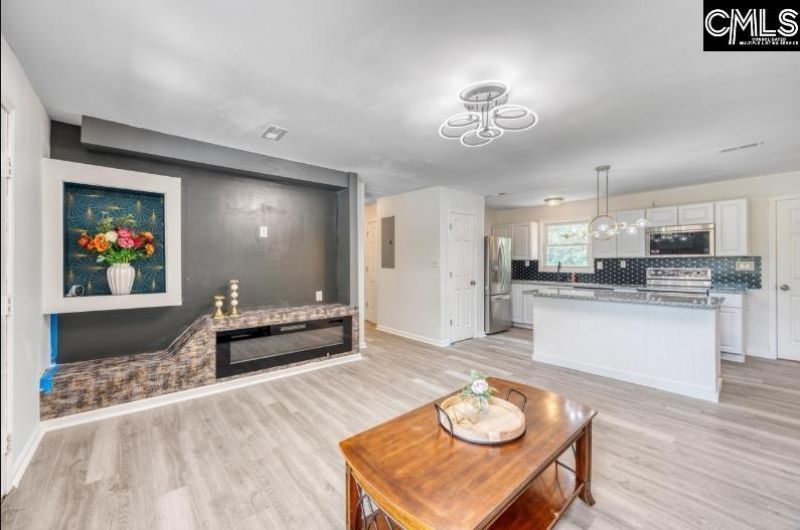 1091 Spring Plains Road  Photo 6