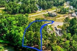 934 Salisbury Court  photo 4