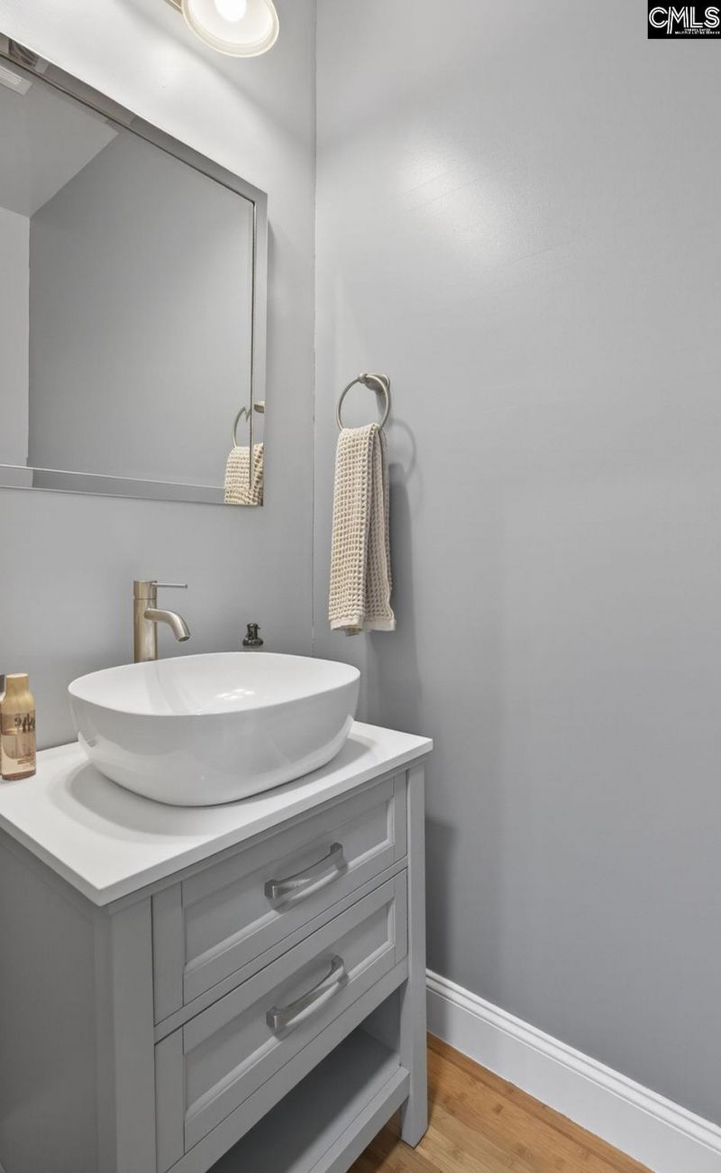 221 Allenbrooke Drive Photo 23