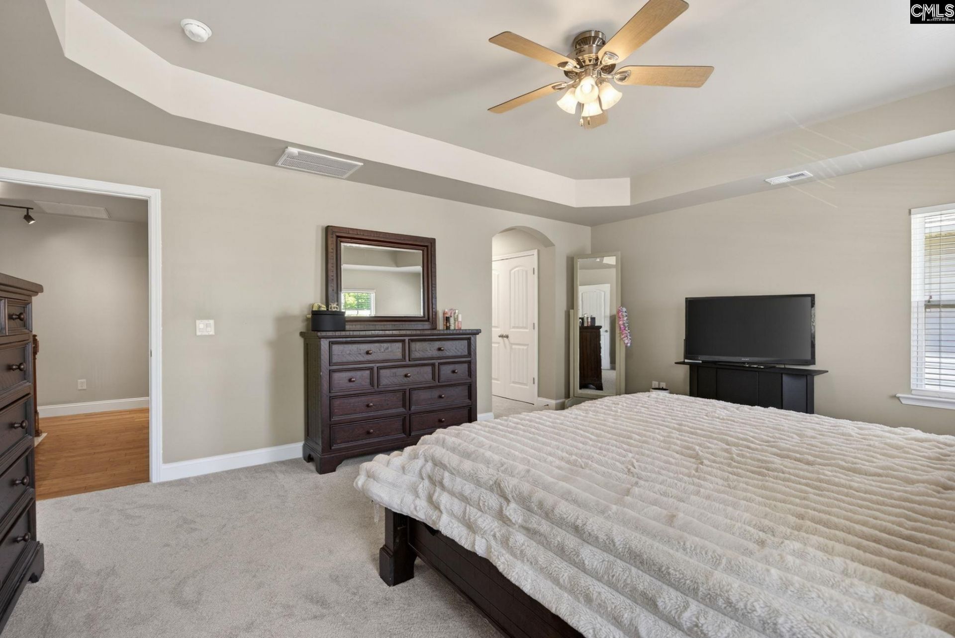 221 Allenbrooke Drive Photo 26