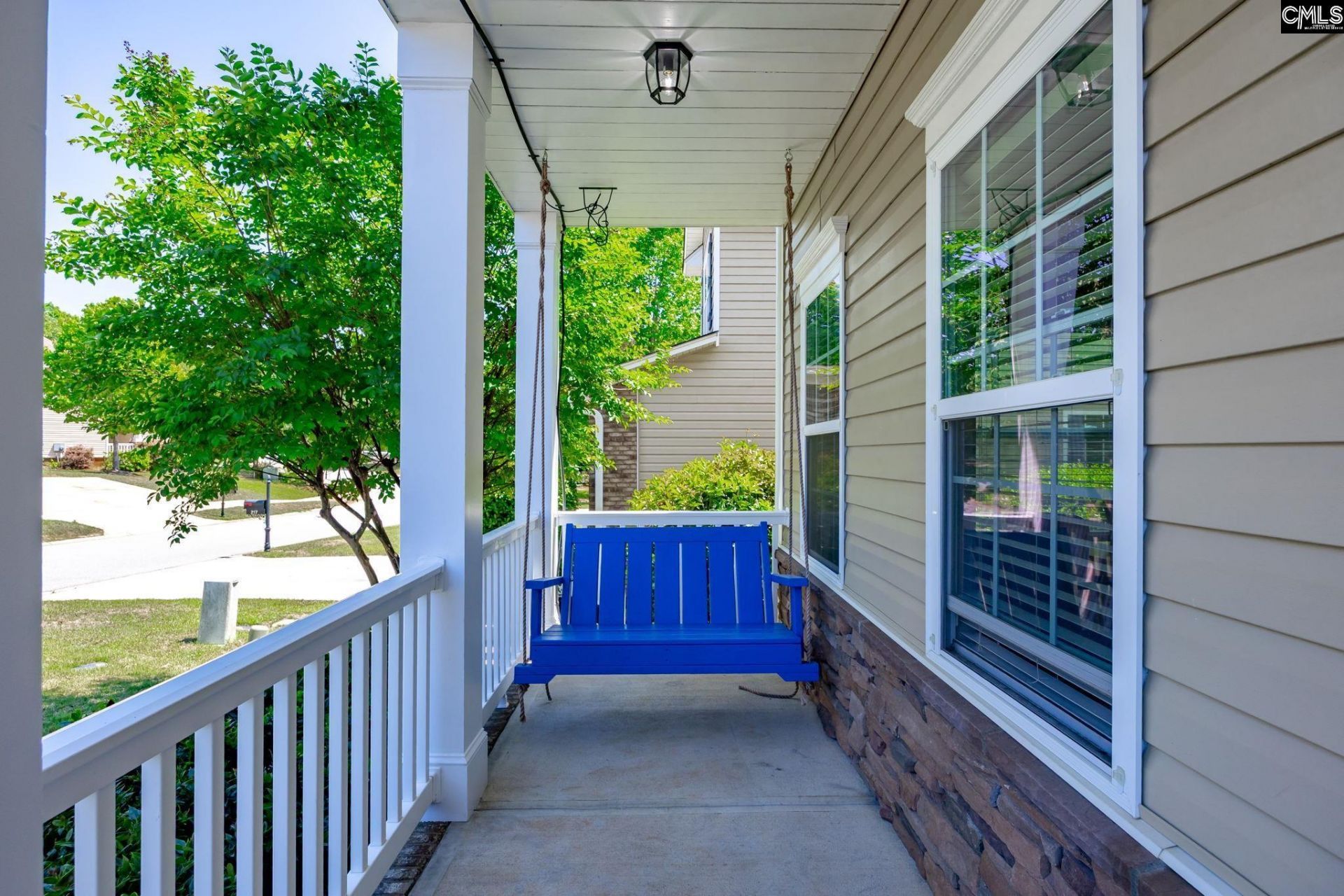 221 Allenbrooke Drive Photo 4
