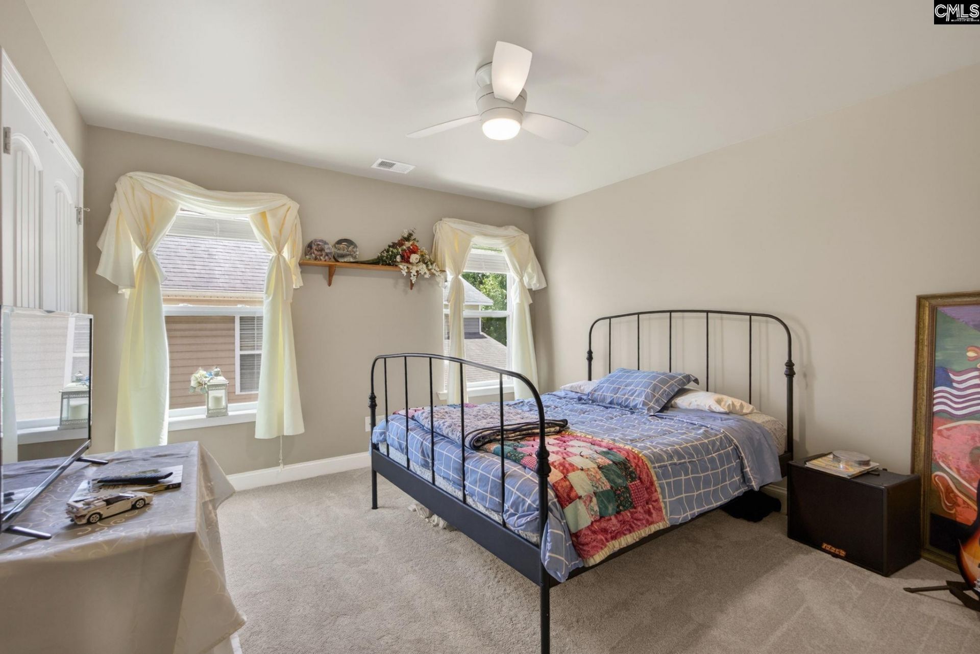 221 Allenbrooke Drive Photo 40
