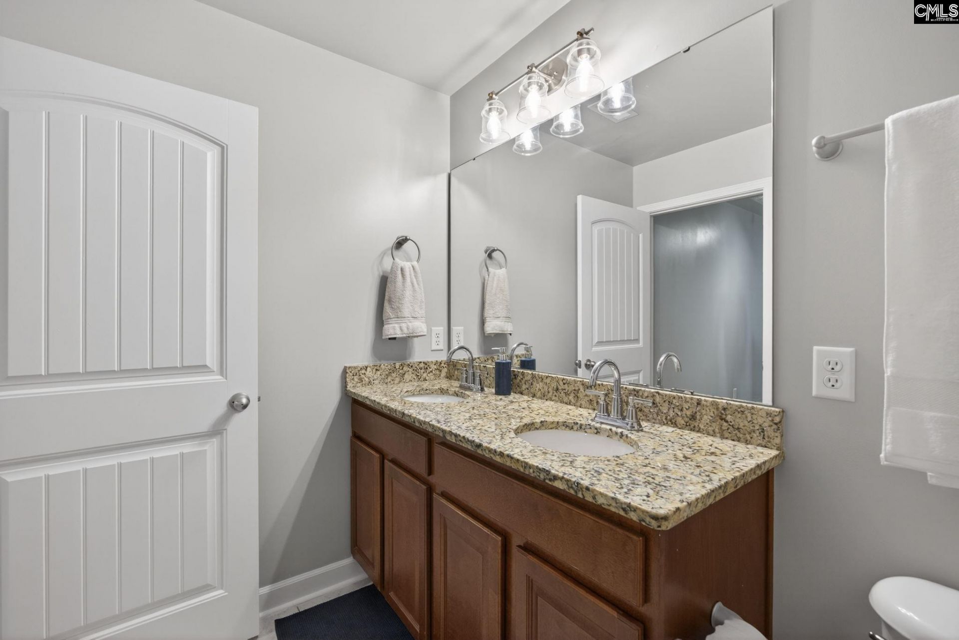 221 Allenbrooke Drive Photo 42