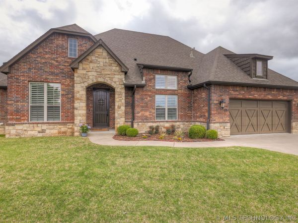 1209 W Fargo Lane, Broken Arrow, OK 74012