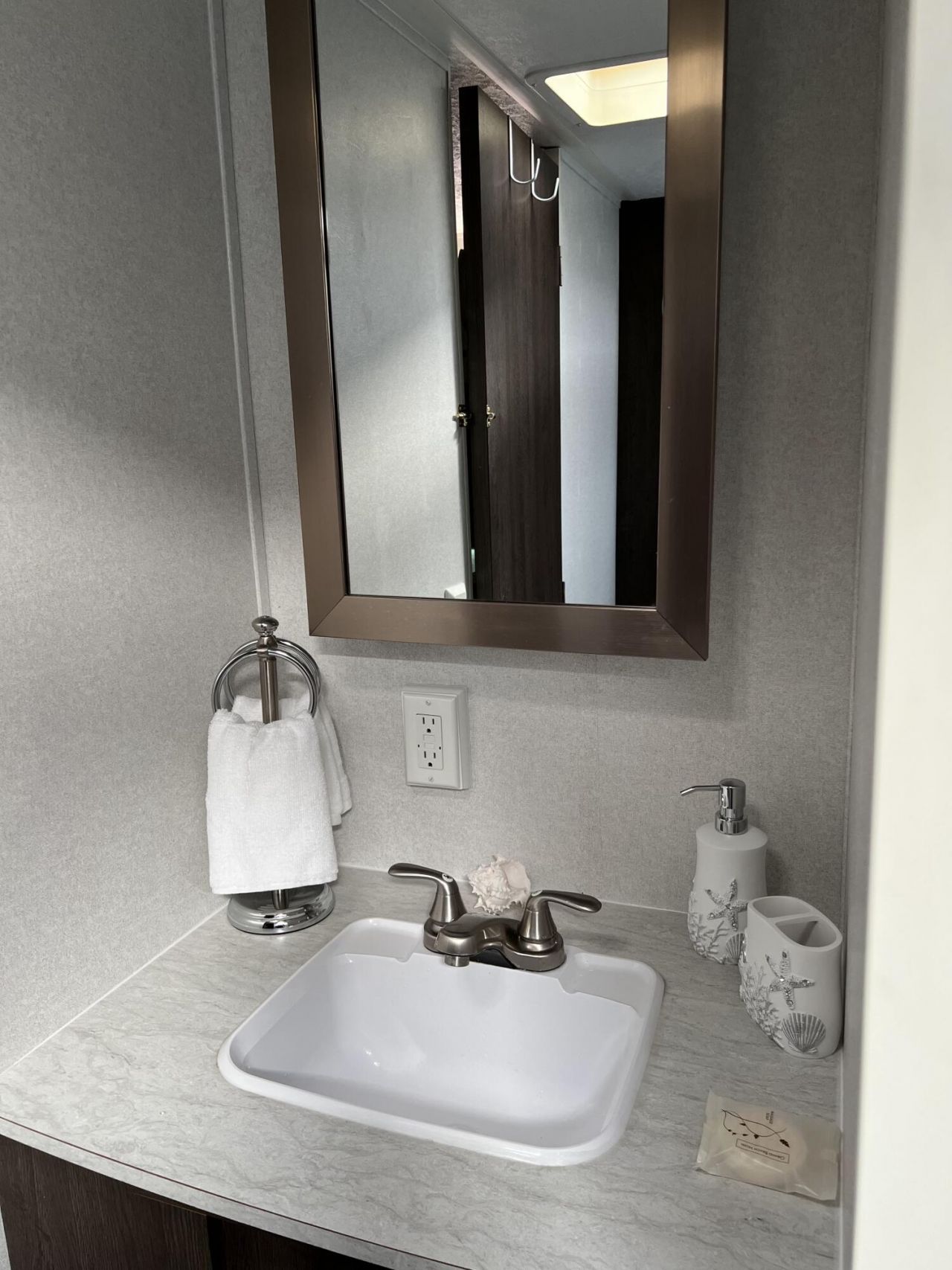 325 Calusa Street, Unit 478, Key Largo, FL 33037 Photo