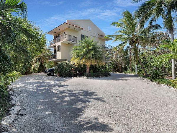 75710 Overseas Highway, Unit 1, ISLAMORADA, FL 33036