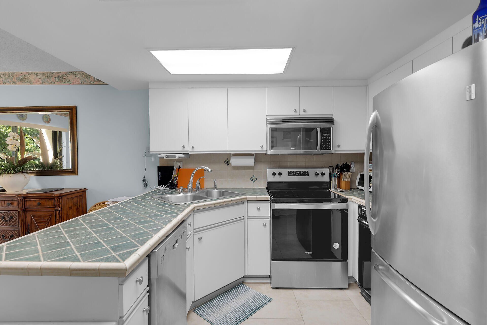 75710 Overseas Highway, Unit 1, Islamorada, FL 33036 Photo