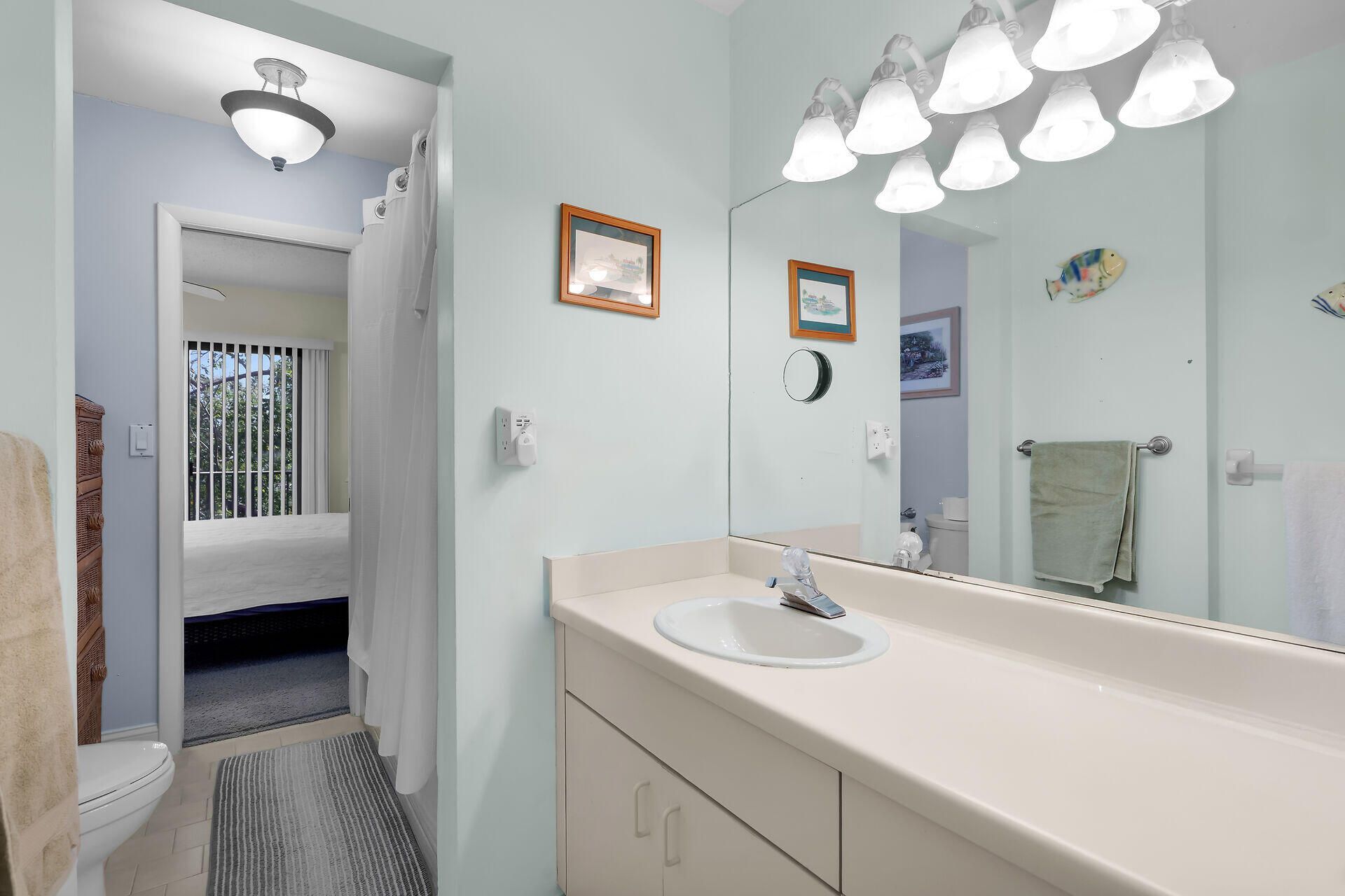 75710 Overseas Highway, Unit 1, Islamorada, FL 33036 Photo