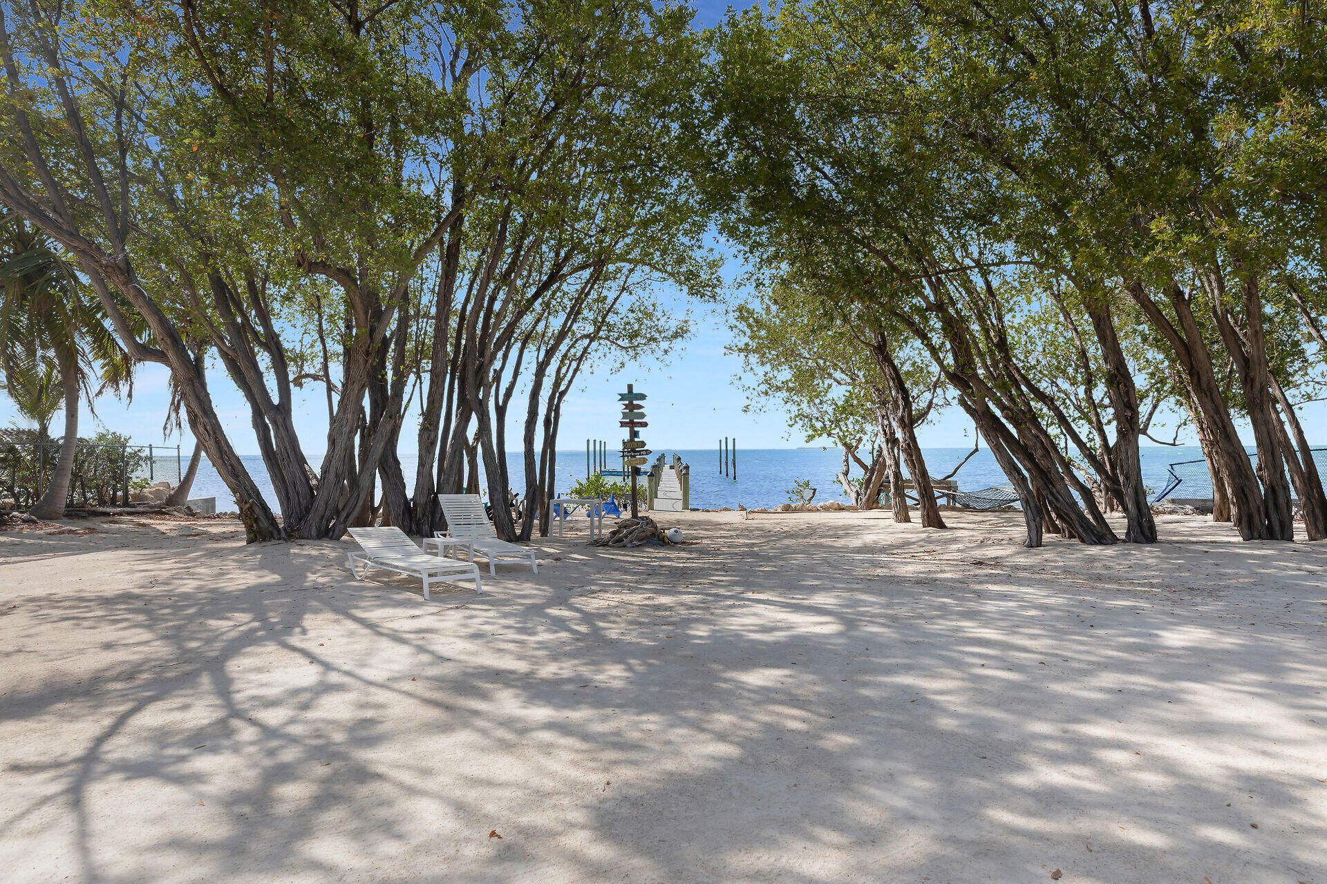75710 Overseas Highway, Unit 1, Islamorada, FL 33036 Photo