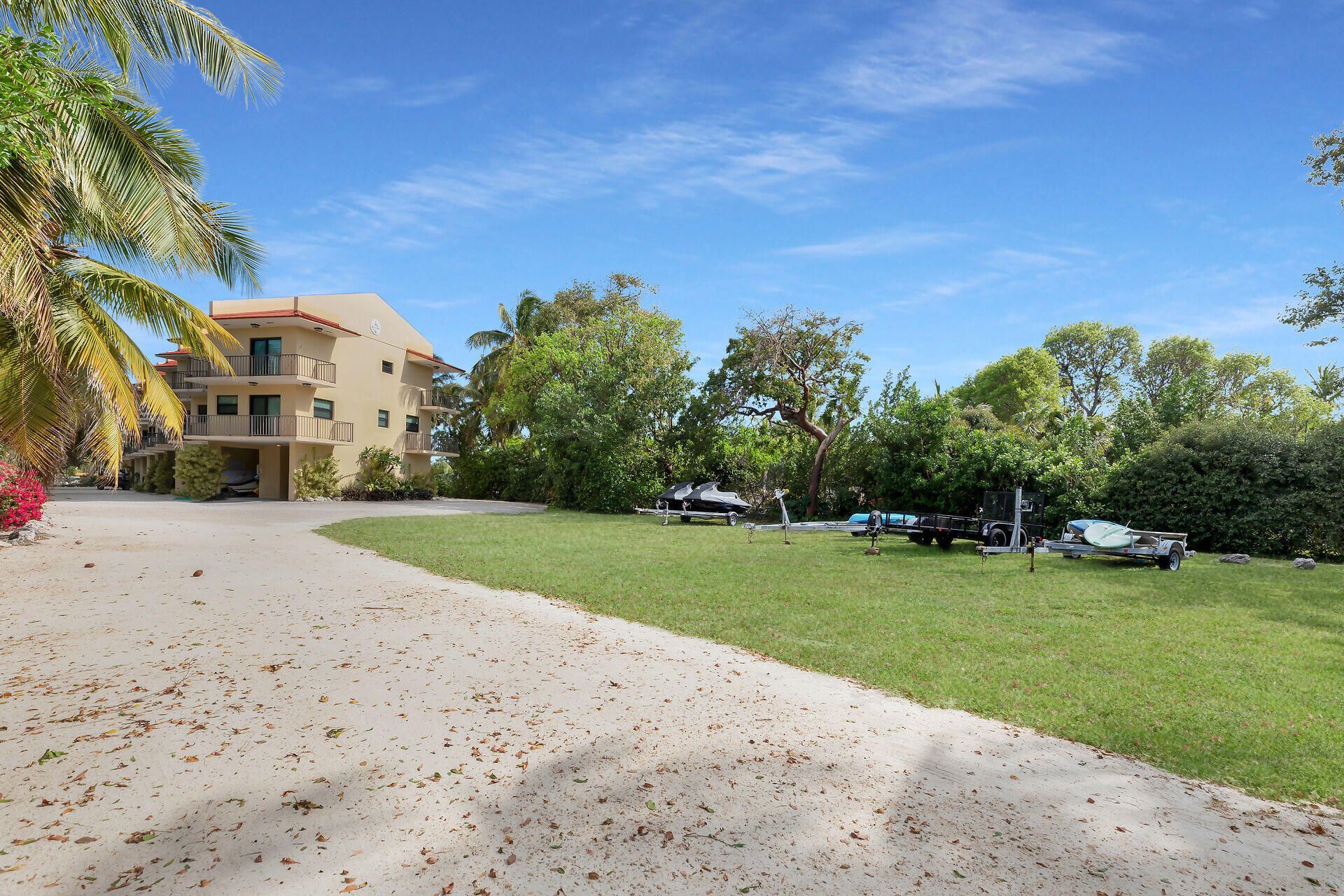 75710 Overseas Highway, Unit 1, Islamorada, FL 33036 Photo
