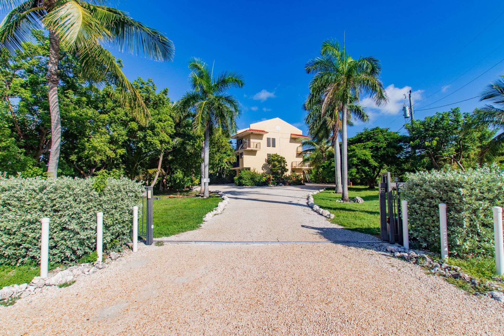 75710 Overseas Highway, Unit 1, Islamorada, FL 33036 Photo