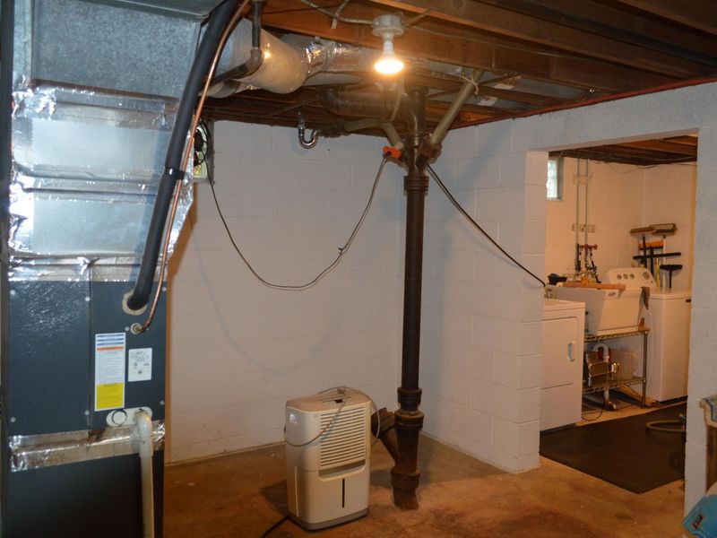 160 Landers Avenue, Columbus, OH 43207 Photo 14