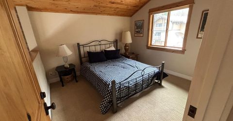 1262 Timber Lane, South Lake Tahoe, CA 96150 Photo