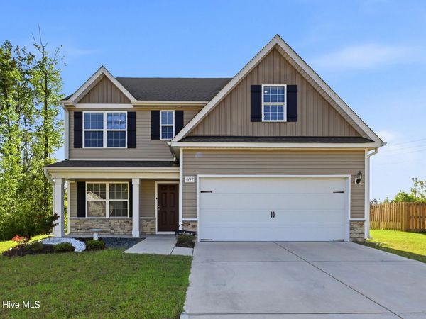 697 Poppleton Drive, Hampstead, NC 28443