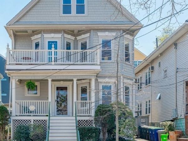 19 Willoughby Street, Somerville, MA 02143