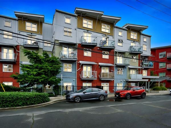 787 Tyee Rd , Unit 204, Victoria, BC V9A 7R5
