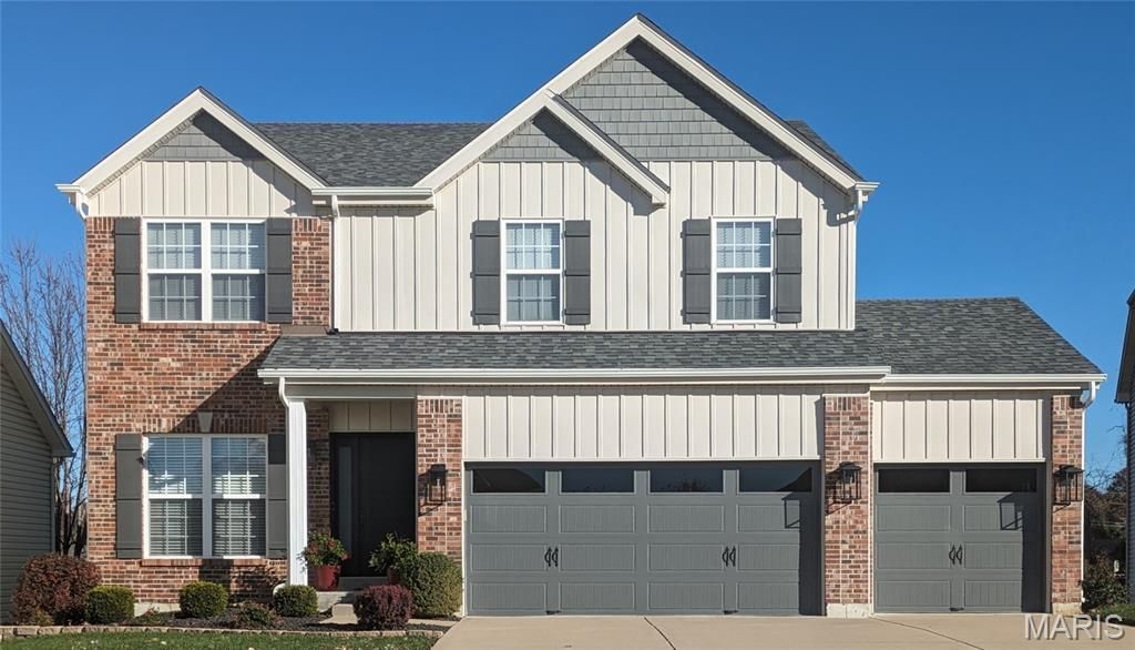 153 Berry Manor Circle, Saint Peters, MO 63376 Main Photo