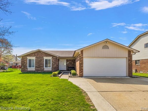 3148 Elphin Drive, Sterling Heights, MI 48310