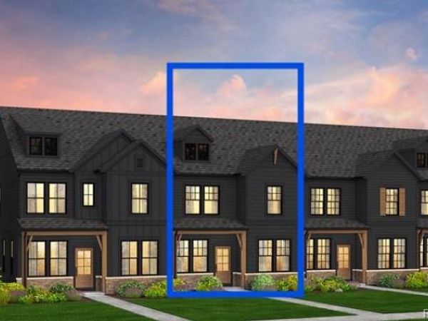 216 Lantana Drive, Brighton, MI 48116