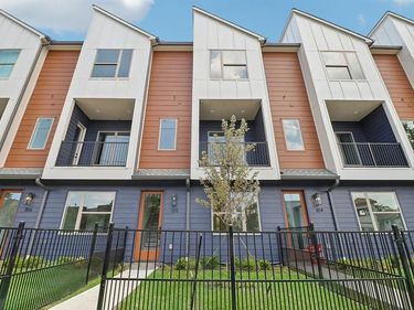 4204 San Jacinto Street, Unit 103, Dallas, TX 75204