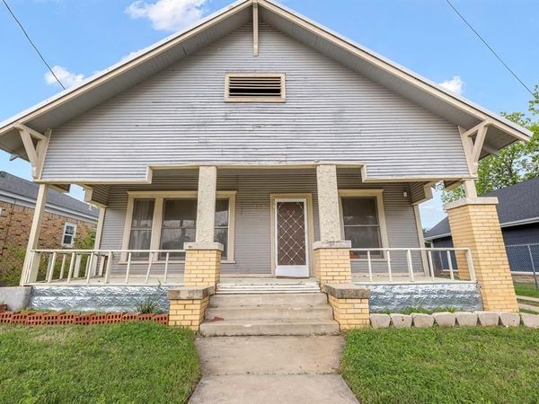 719 W Tarleton Street , Stephenville, TX 76401