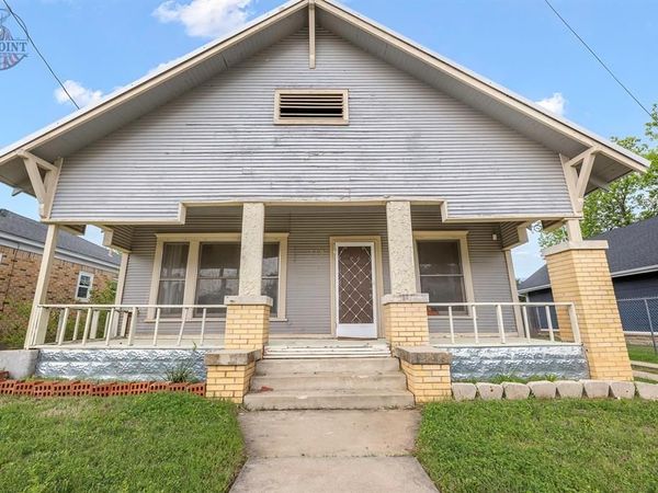 719 W Tarleton Street , Stephenville, TX 76401