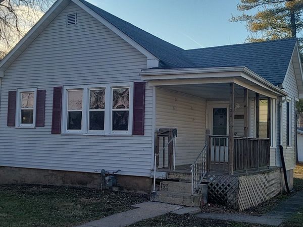 122 Fayette Street , Clinton, IA 52732