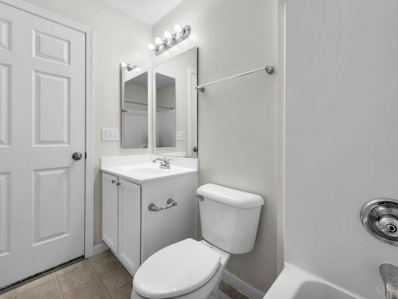 98 Bannock Drive, Hamilton Twp, OH 45039 Photo 15