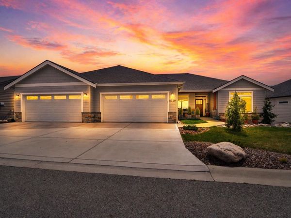 8720 E Ridgeline Ln, Spokane Valley, WA 99217
