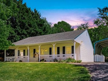 95 Farmington Road, Lynchburg, VA 24502