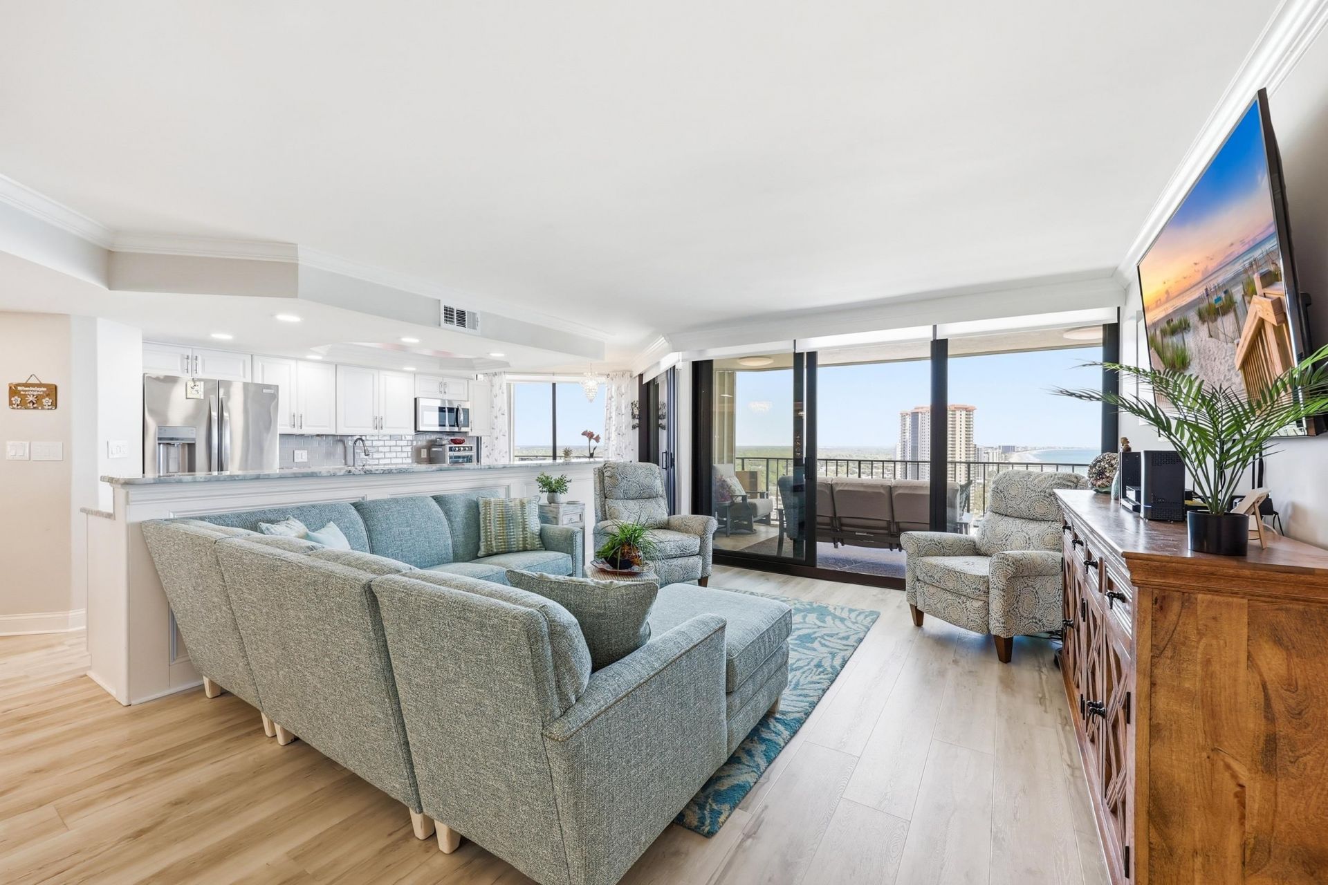 9650 Shore Dr.  Photo 4