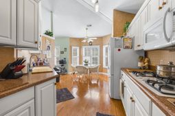 482 Shellbank Dr.  photo 4