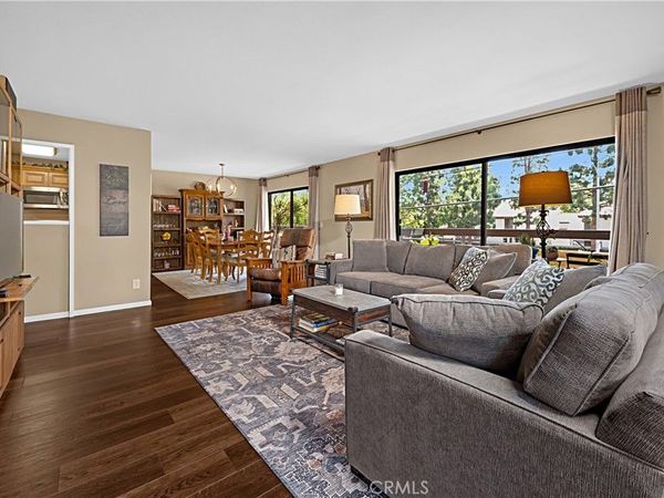 5001 E Atherton, Unit 204, Long Beach, CA 90815
